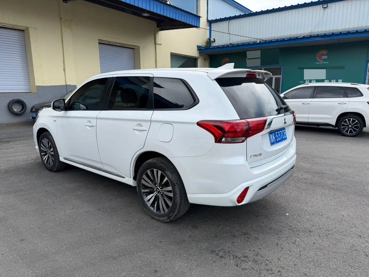 Mitsubishi 2021 Outlander 2.0 Stepless Two-Drive Smooth Edition 5-seat Automatic Gear 6