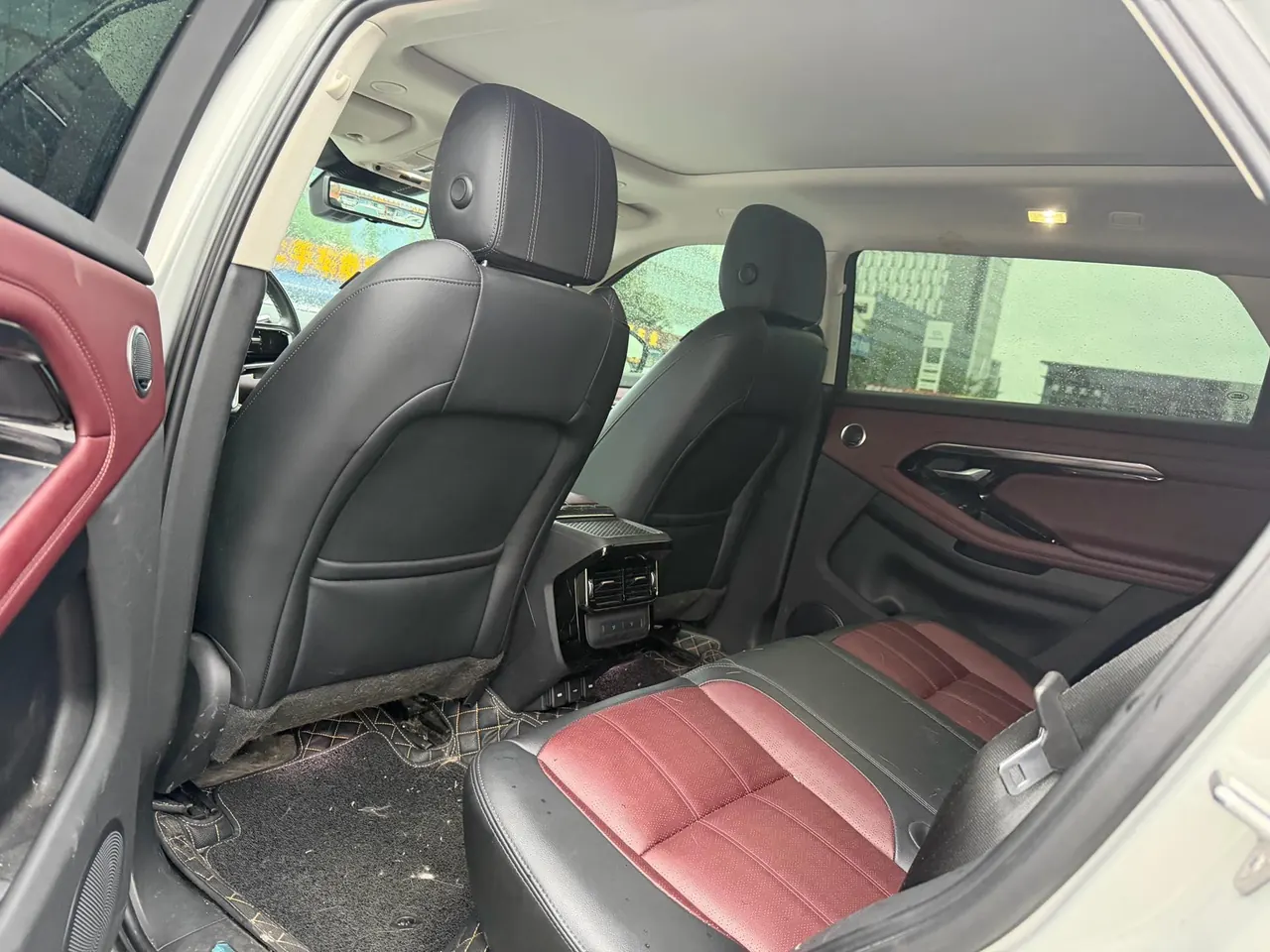 Land Rover 2021 Range Rover Aurora L 48V 2.0T 249PS R-Dynamic SE Deluxe Edition Automatic Gear 4