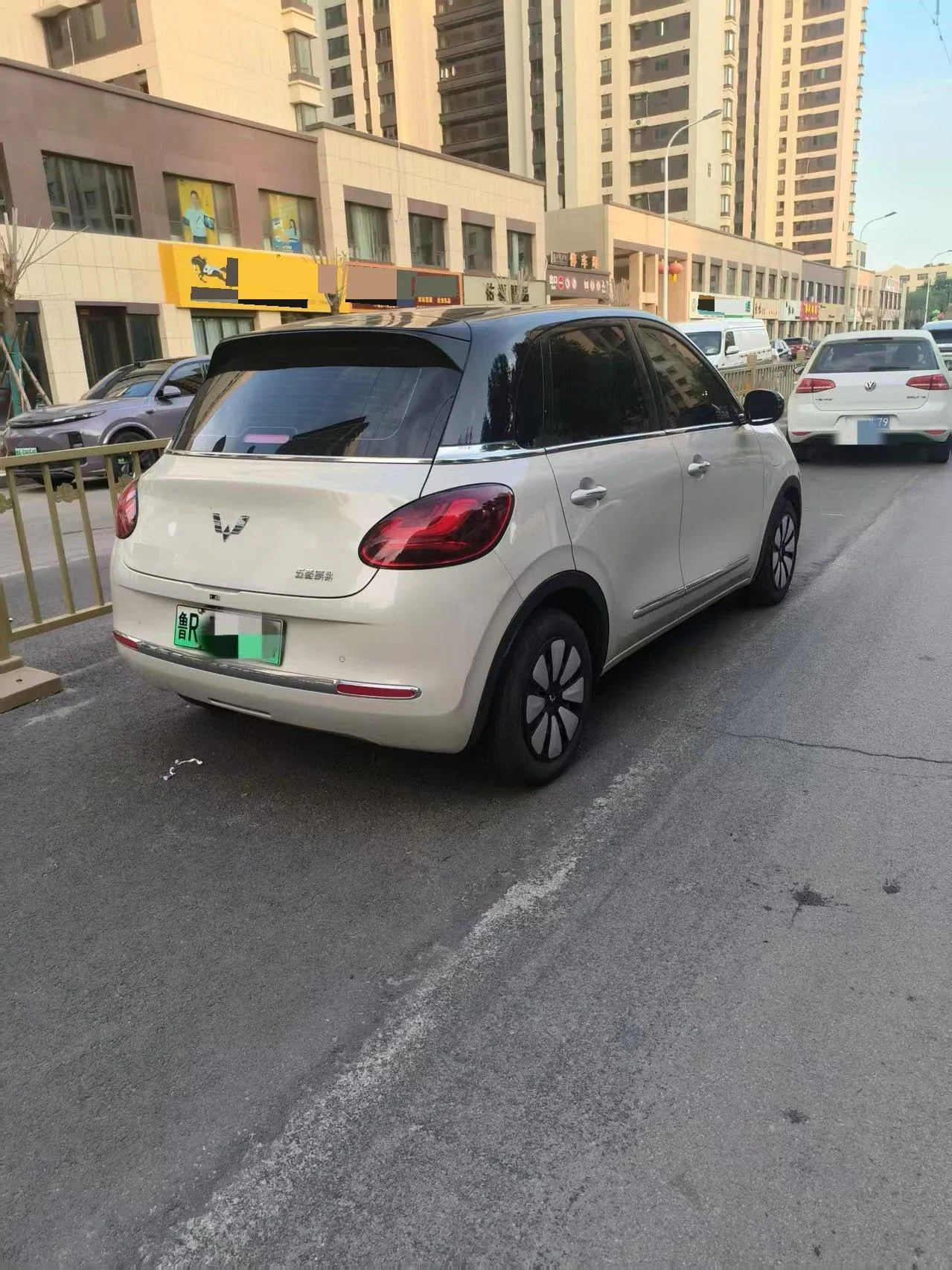 WuLing 2023 Plantronics 333km LingBox Connected Automatic Gear 2