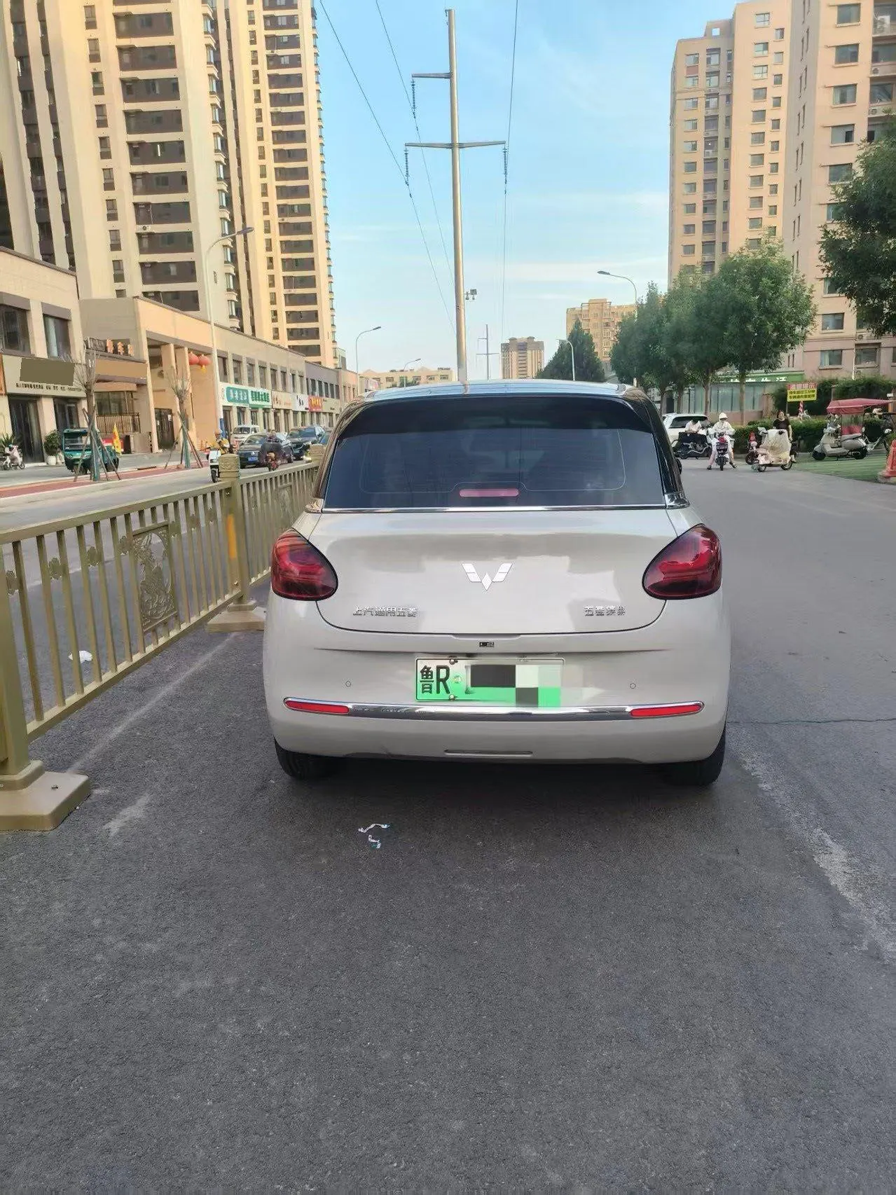 WuLing 2023 Plantronics 333km LingBox Connected Automatic Gear 4