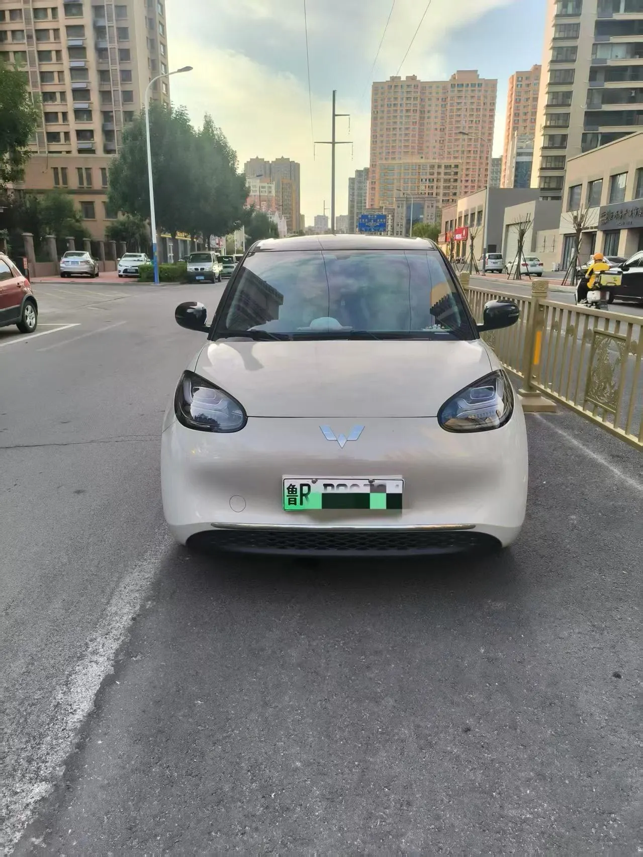 WuLing 2023 Plantronics 333km LingBox Connected Automatic Gear 7
