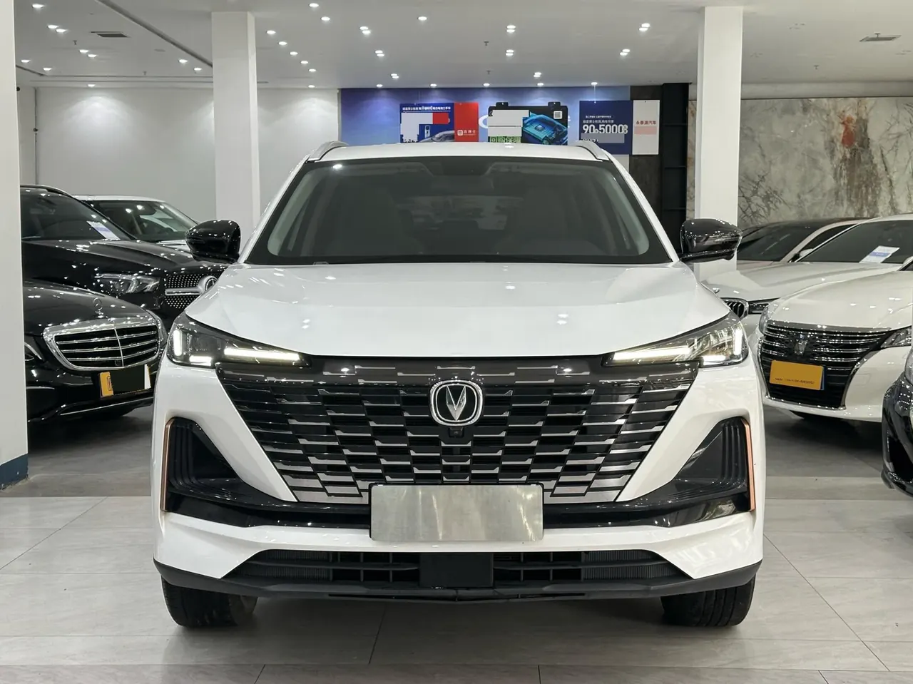 ChangAn 2022 CS55 PLUS 1.5T Honorable Automatic Gear 2