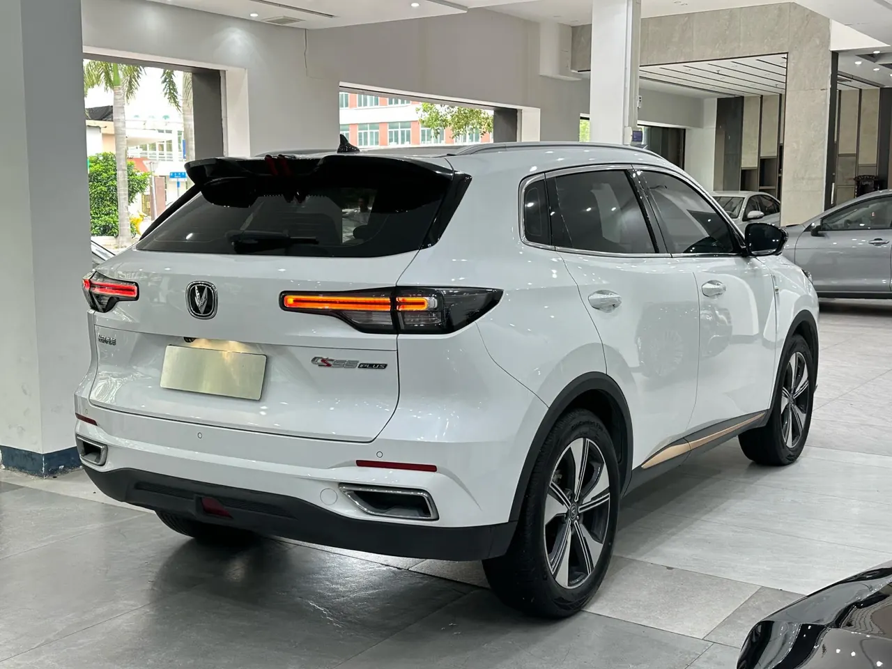 ChangAn 2022 CS55 PLUS 1.5T Honorable Automatic Gear 3