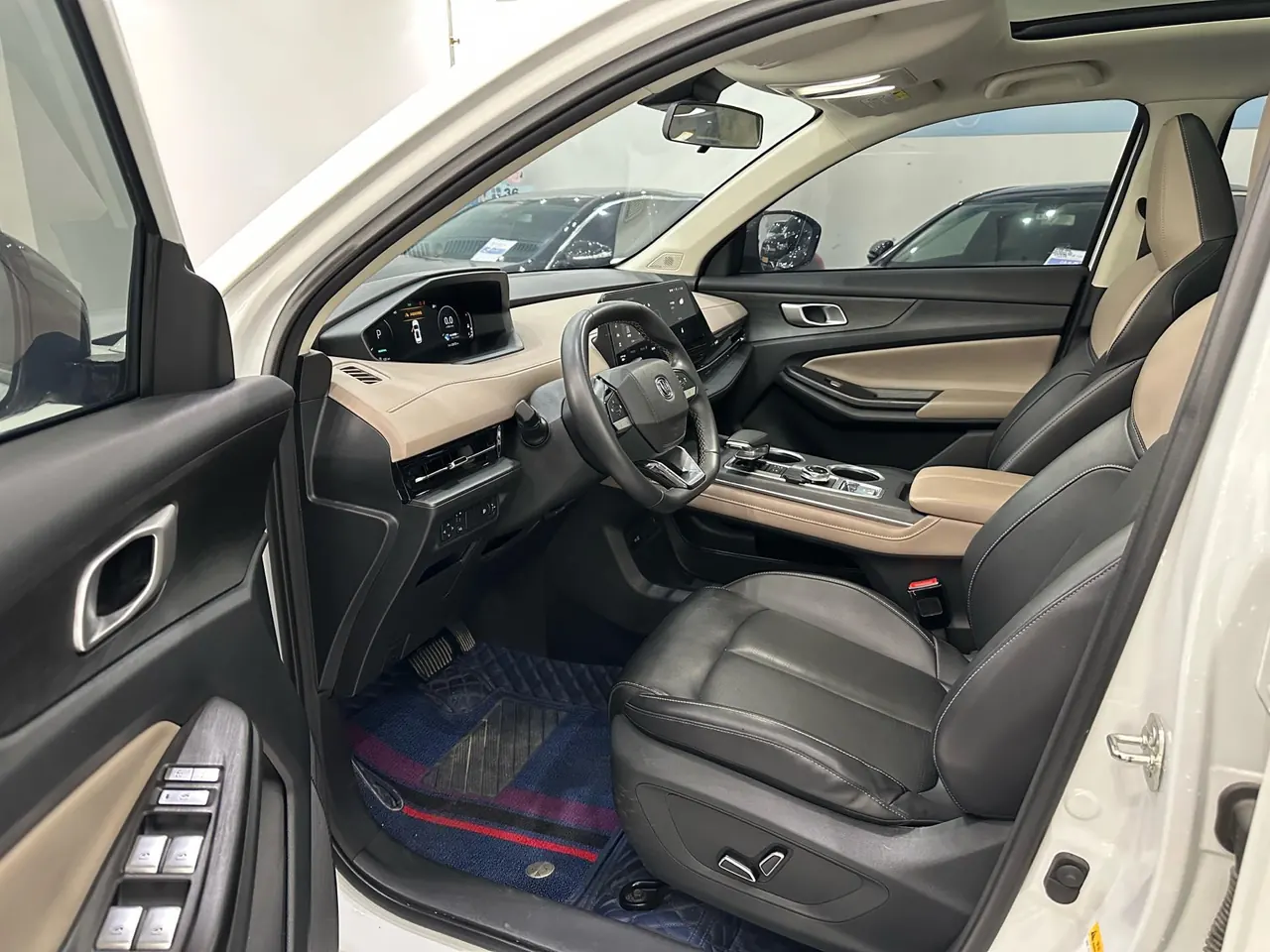 ChangAn 2022 CS55 PLUS 1.5T Honorable Automatic Gear 4