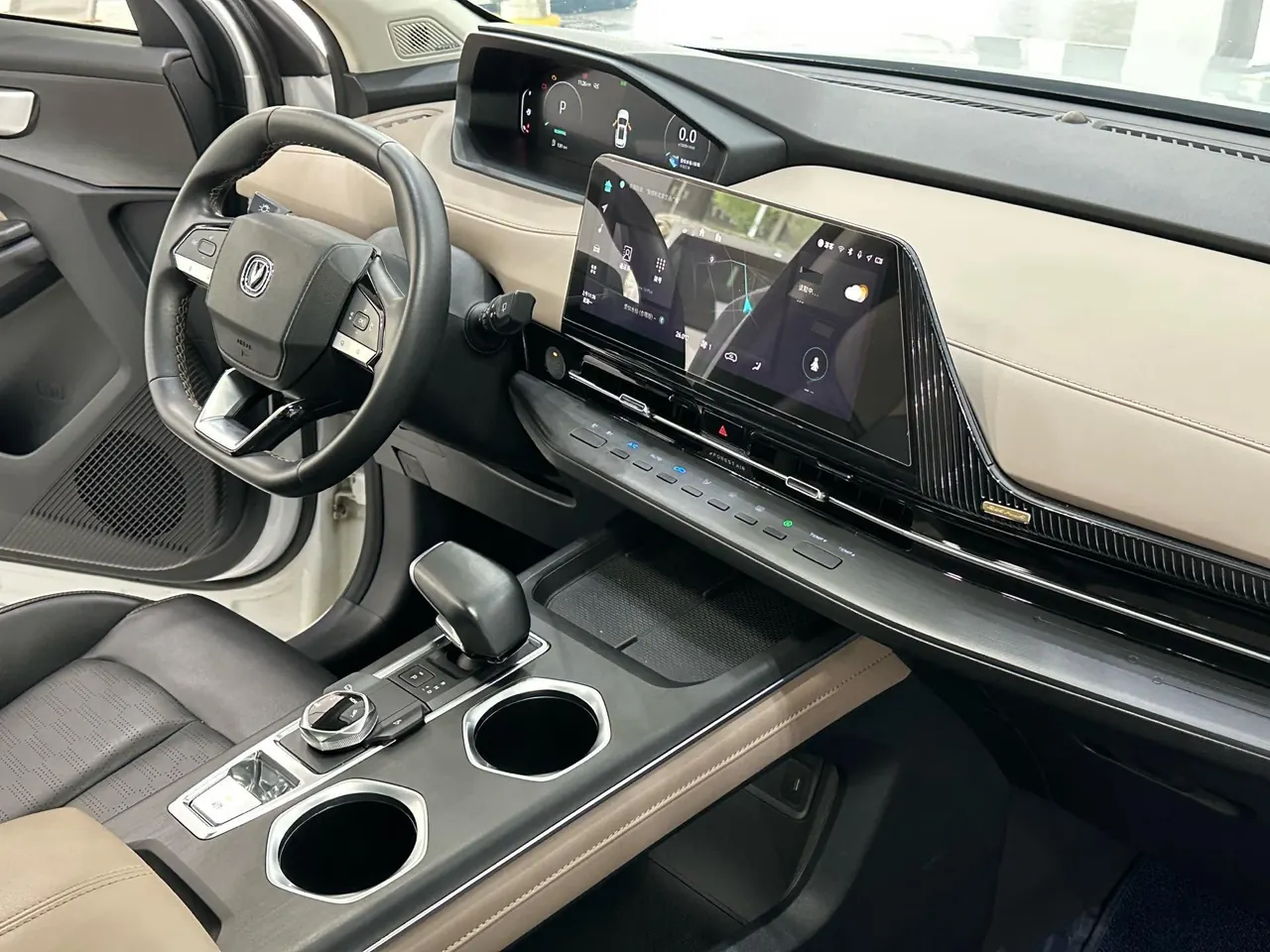 ChangAn 2022 CS55 PLUS 1.5T Honorable Automatic Gear 8