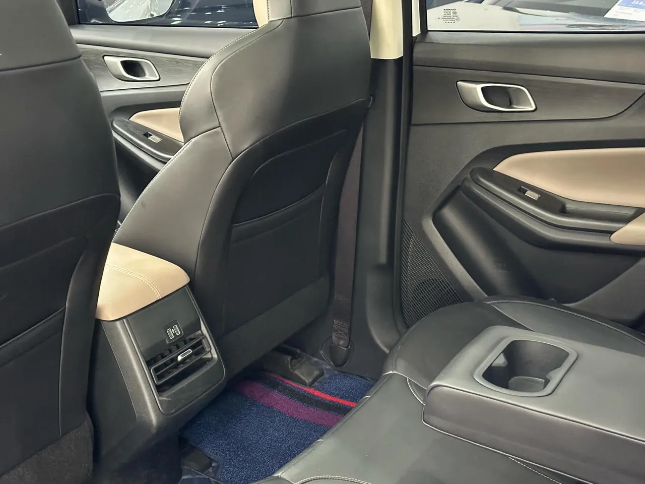ChangAn 2022 CS55 PLUS 1.5T Honorable Automatic Gear 9