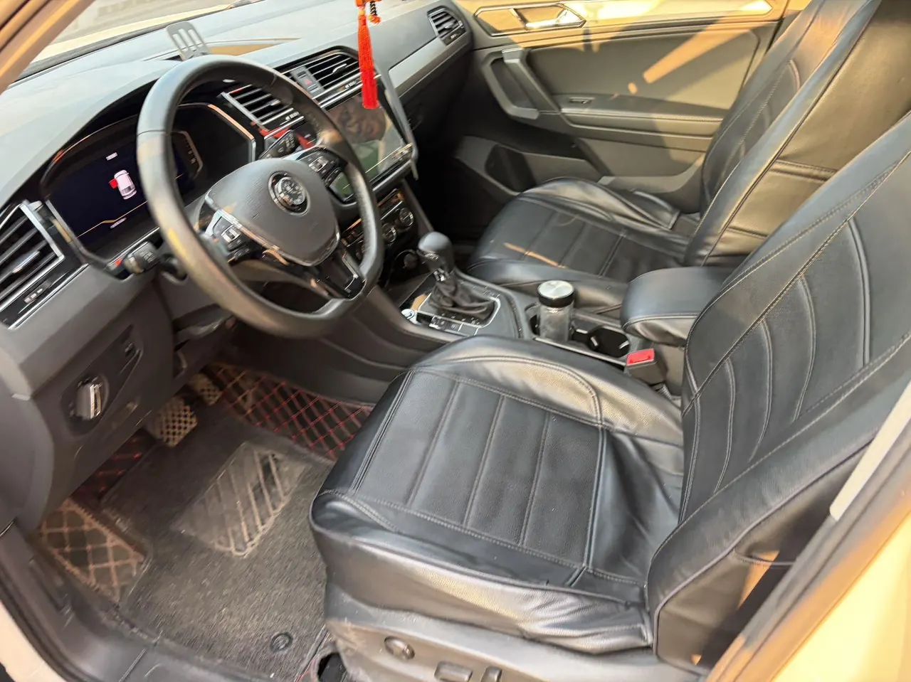 Volkswagen 2021 Tiguan L 2.0TSI 330TSI Two-Drive Smart Edition Automatic Gear 2