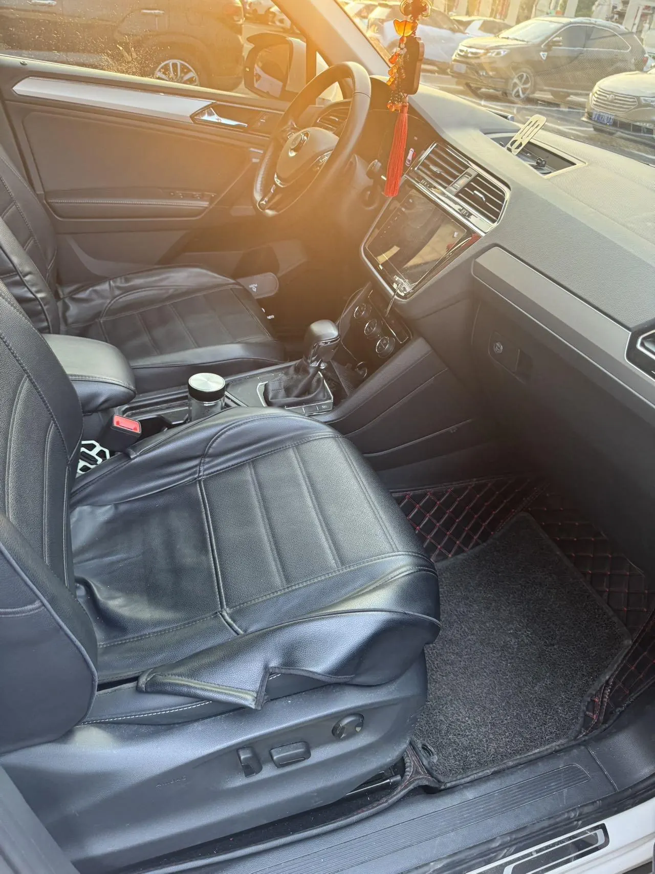 Volkswagen 2021 Tiguan L 2.0TSI 330TSI Two-Drive Smart Edition Automatic Gear 5