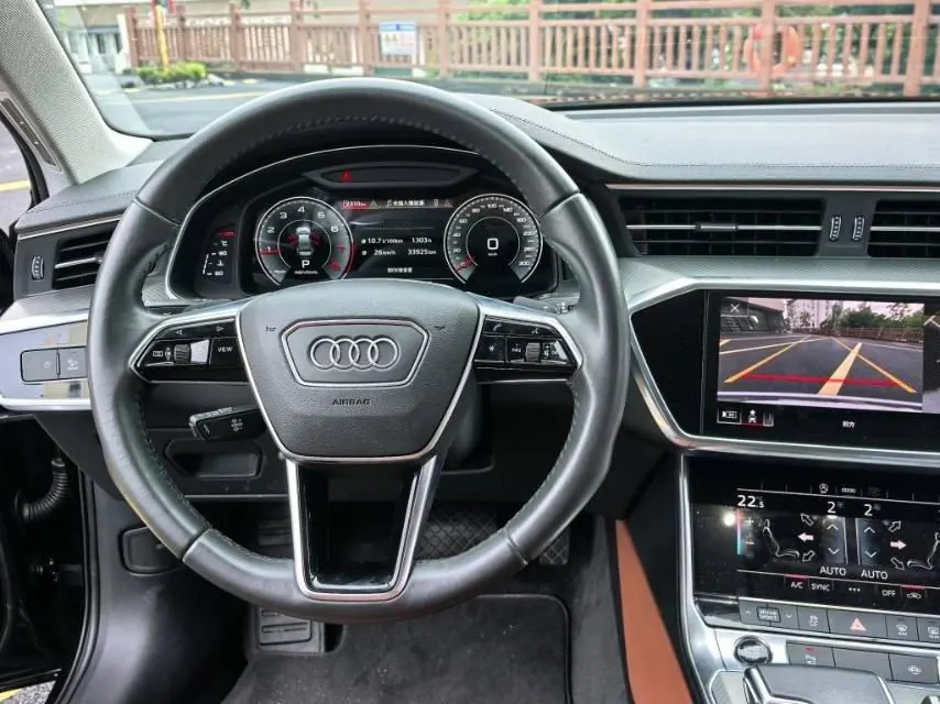 Audi 2020 A6L 2.0TFSI 45TFSI Zhenzhiya Automatic Gear 8
