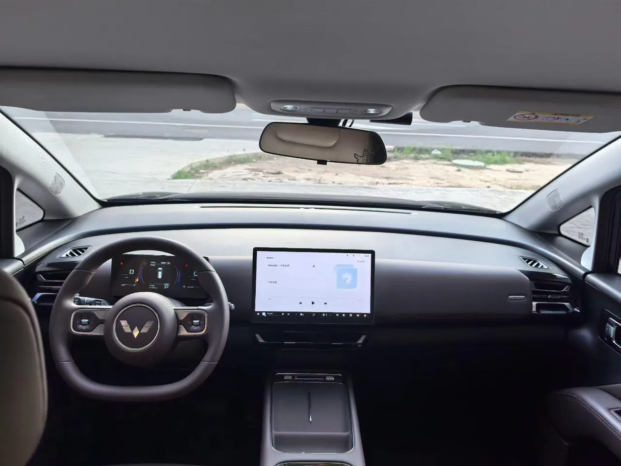 WuLing 2025 Starlight 730 1.5 Stepless 125km Luxury Automatic Transmission 5