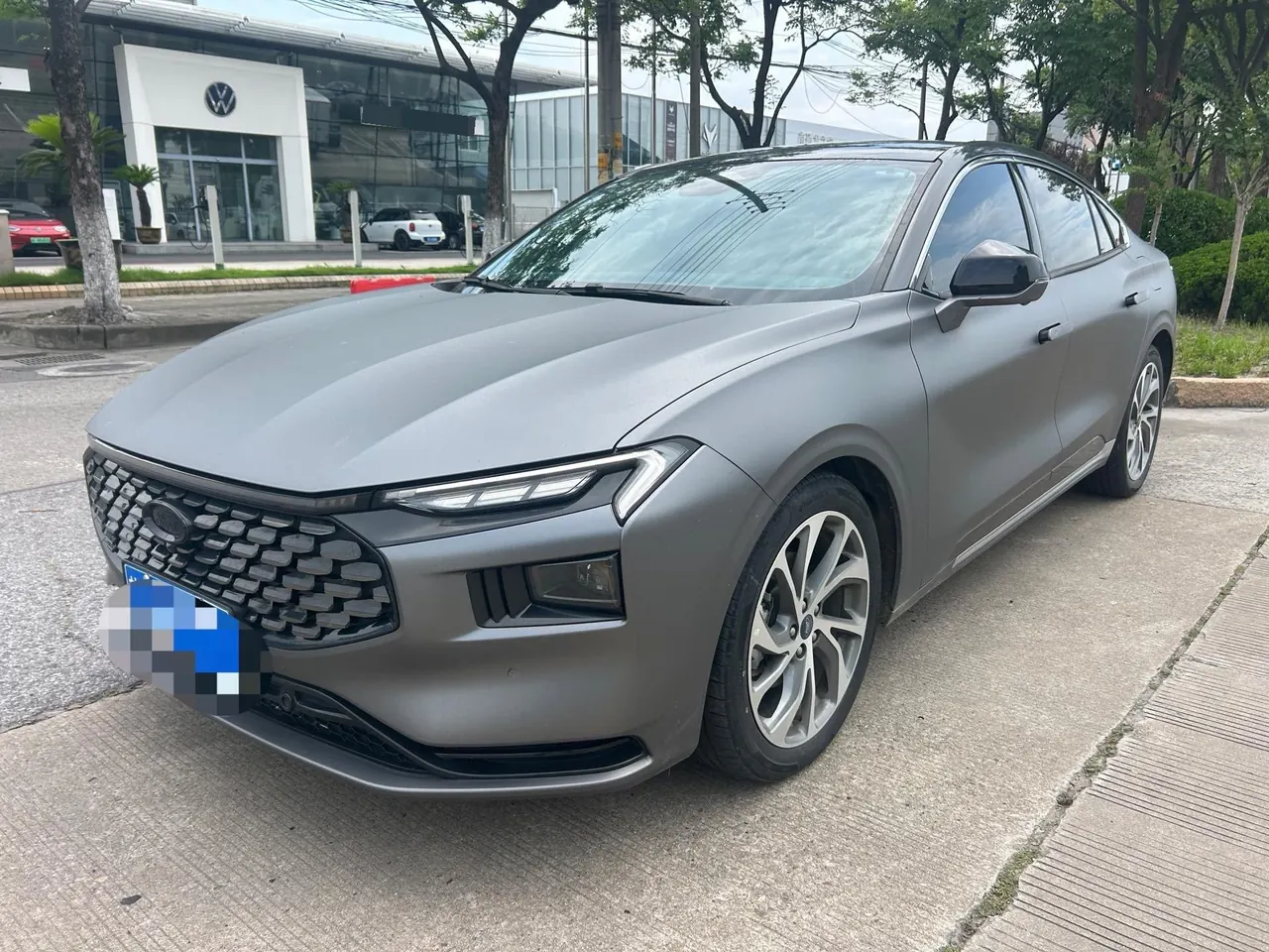 Открыть галерею: Ford 2023 Mondeo 2.0T EcoBoost 245 Extreme Automatic