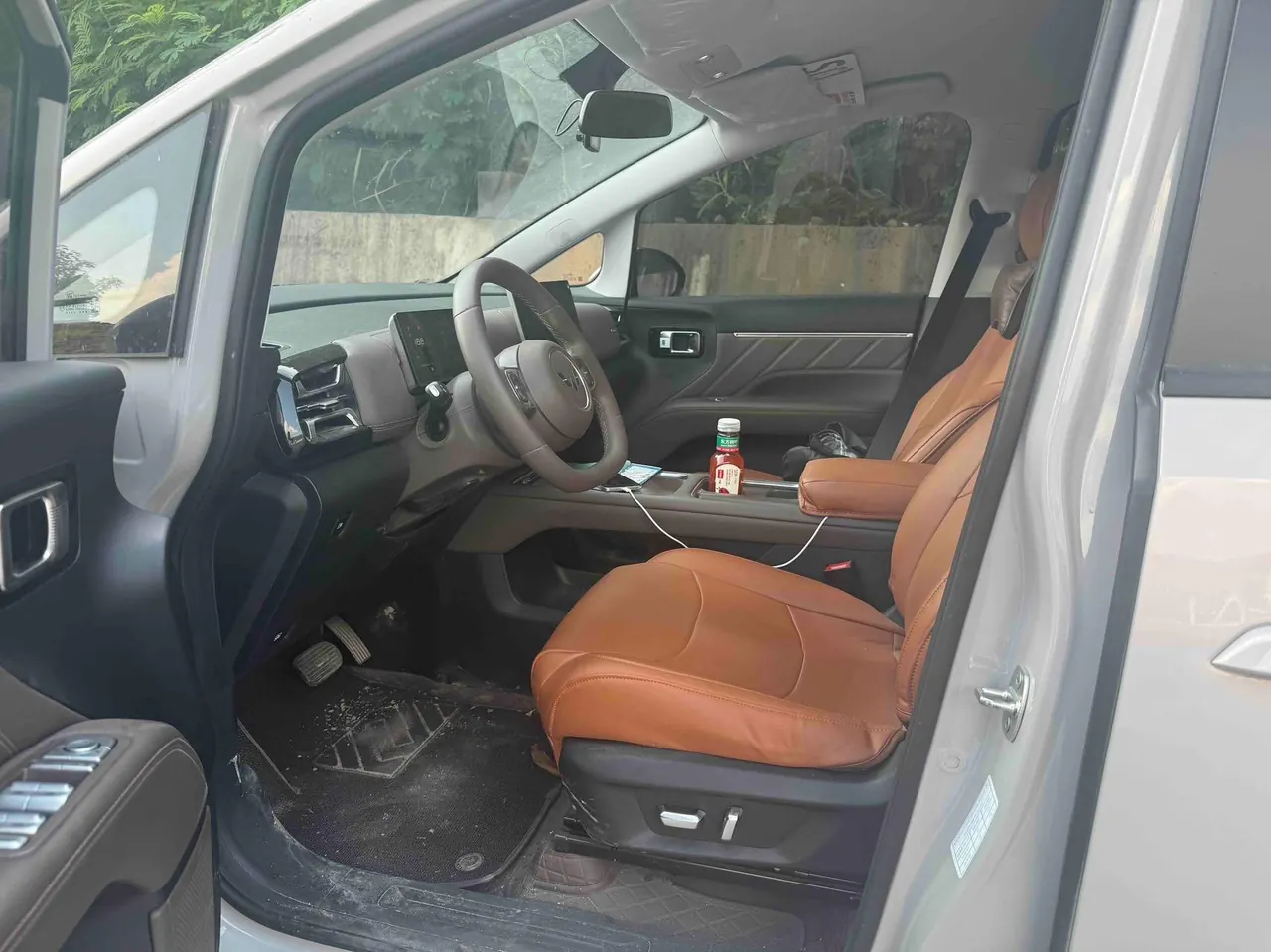WuLing 2025 Starlight 730 1.5 Stepless 125km Luxury Automatic Transmission 3
