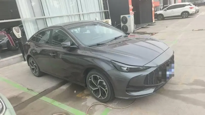 MG 2025 MG5 1.5TGI 300TGI Global Flagship Automatic Gear 3