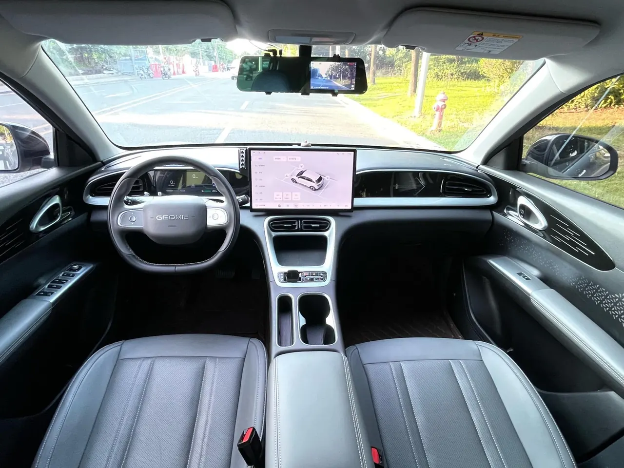 Geely 2025 Star Wish 310km Dream Edition Automatic Gear 5