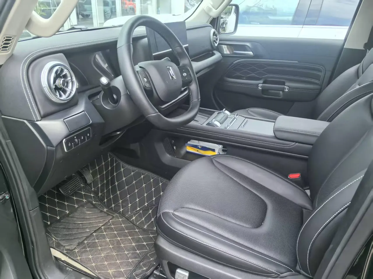 Tank 2025 Tank 300 2.4T Diesel Edition Automatic Gear 3