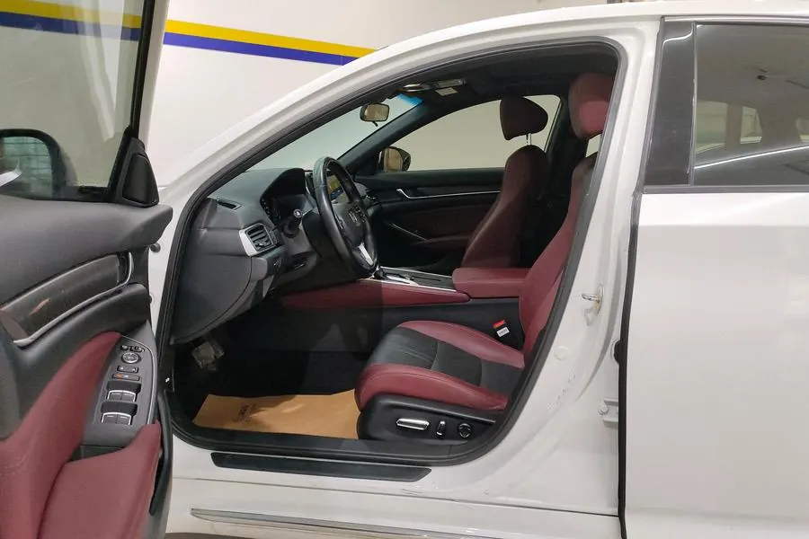 Honda INSPIRE (Yingshi Pai) 2022 INSPIRE 1.5T Stepless 260TURBO Jingyue Edition Automatic Gear 4