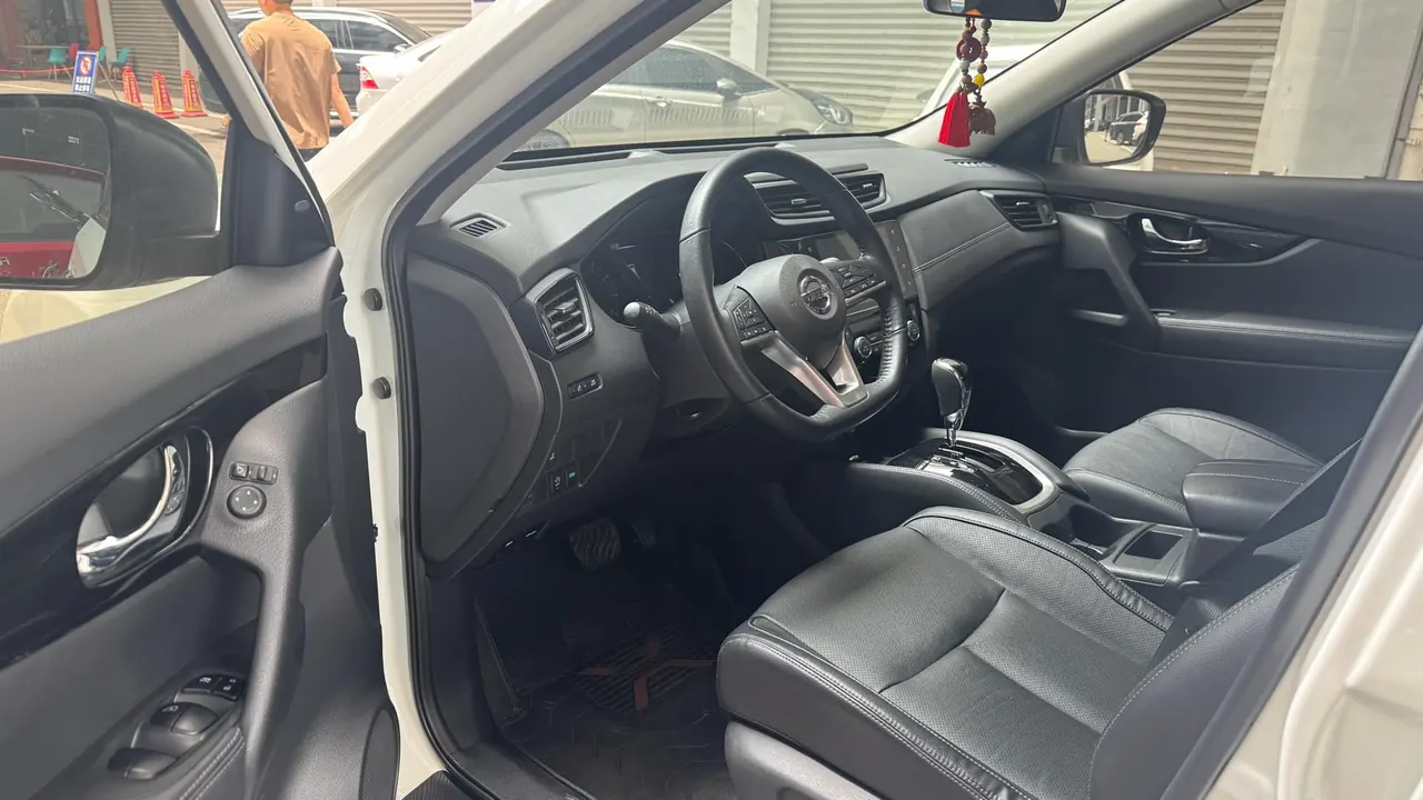 Nissan 2020 Qijun 2.0 Stepless XL ITS Two-Drive Comfort Edition Automatic Gear 3