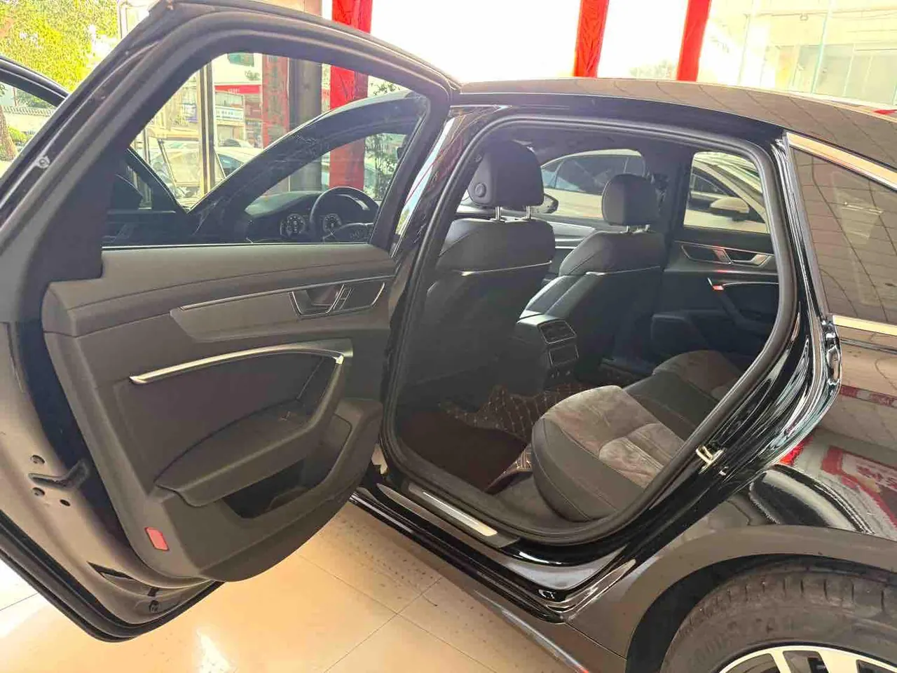 Audi 2022 A6L 2.0TFSI 40TFSI Deluxe Dynamic Automatic 15