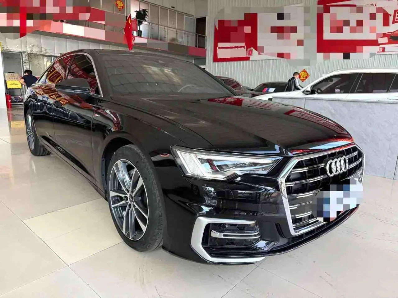 Audi 2022 A6L 2.0TFSI 40TFSI Deluxe Dynamic Automatic 2