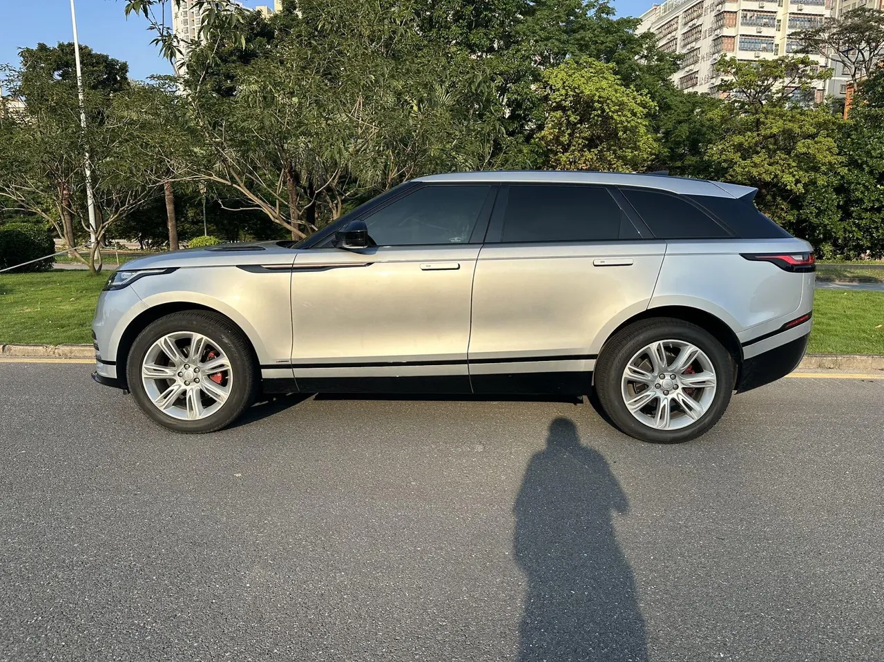 Land Rover Range Rover Star Pulse (Imported) 2020 Range Rover Star Pulse 2.0T P250 R-DYNAMIC S Automatic Gear 5