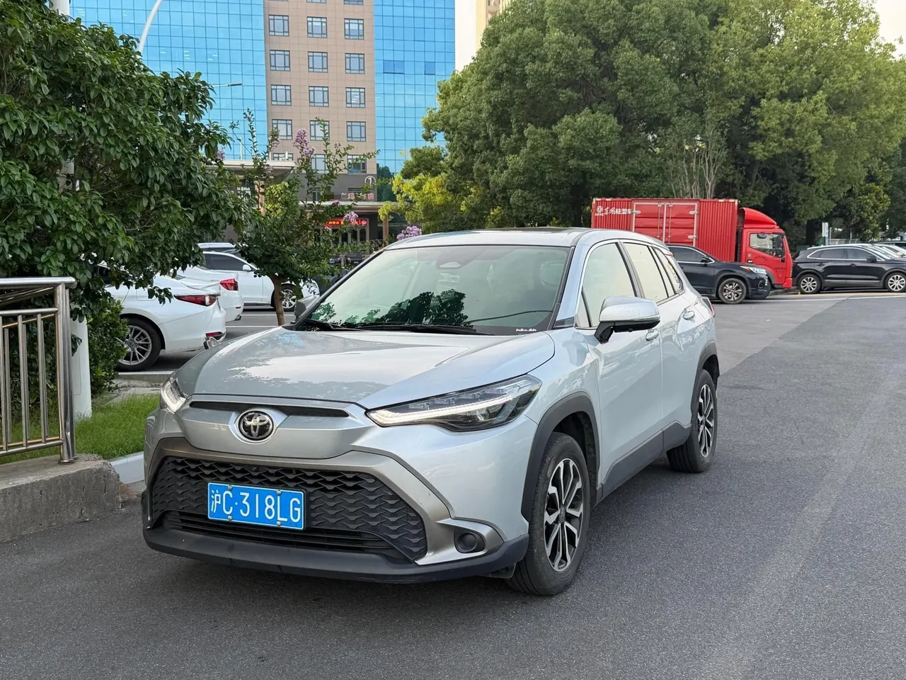 Open image lightbox: Toyota 2024 Fenglanda 2.0 Stepless Deluxe Edition Automatic Transmission