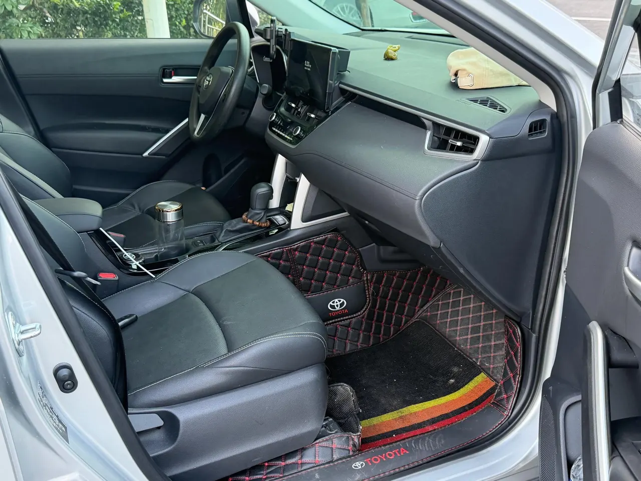 Toyota 2024 Fenglanda 2.0 Stepless Deluxe Edition Automatic Transmission 9