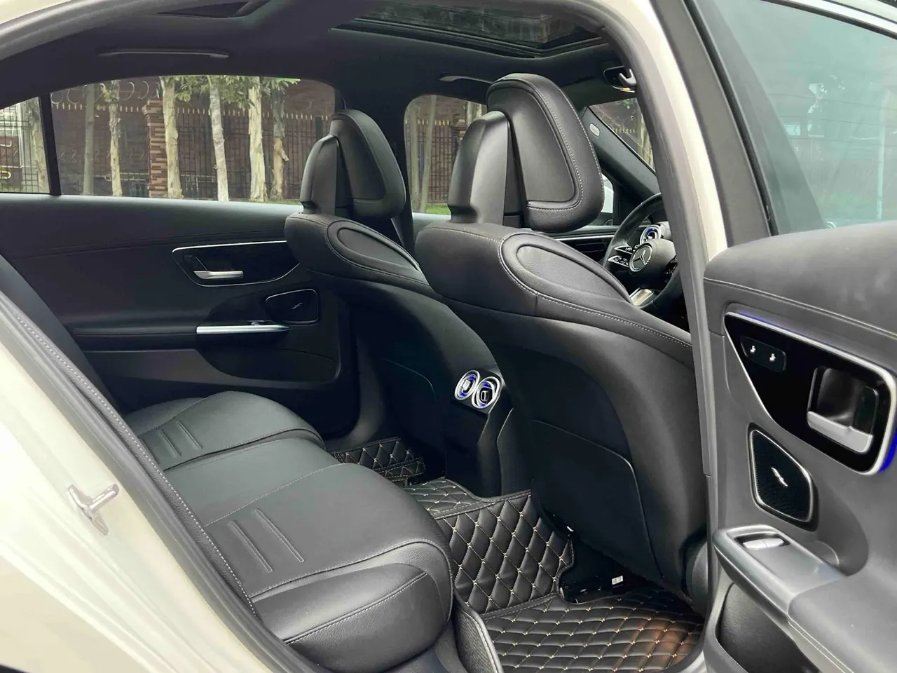 Mercedes Benz Class C 2020 C 260 L 48V 1.5T Sports Edition (Modified) Automatic Gear 9