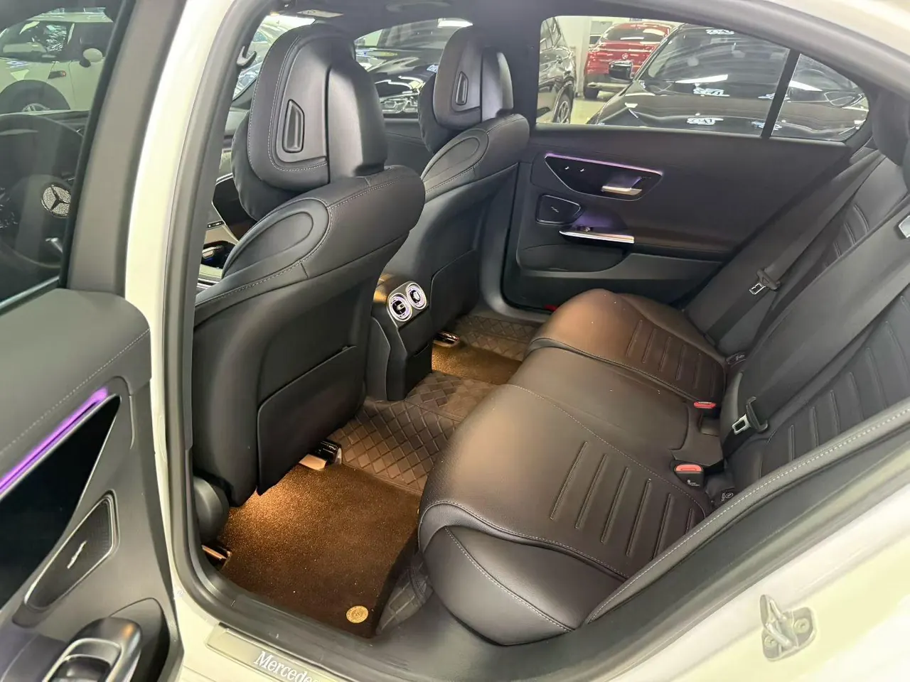 Mercedes Benz Class C 2025 C 260 L 48V 1.5T Sports Edition Automatic Gear 4