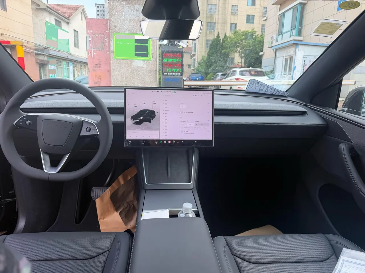 Tesla 2026 Model Y long endurance all-wheel drive version automatic transmission 7