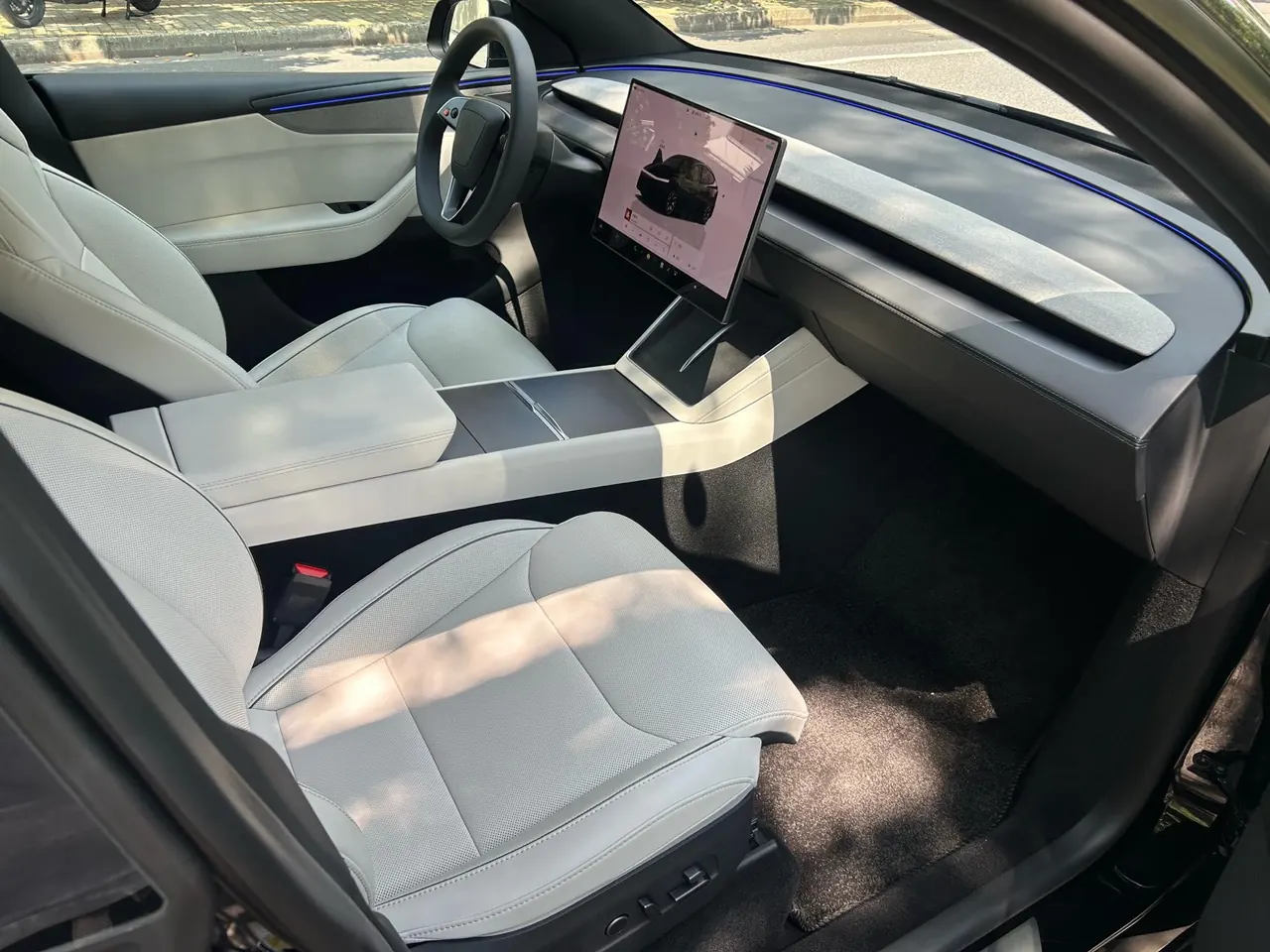 Tesla 2025 Model Y L Long Endurance All-Wheel Drive Automatic Transmission 6