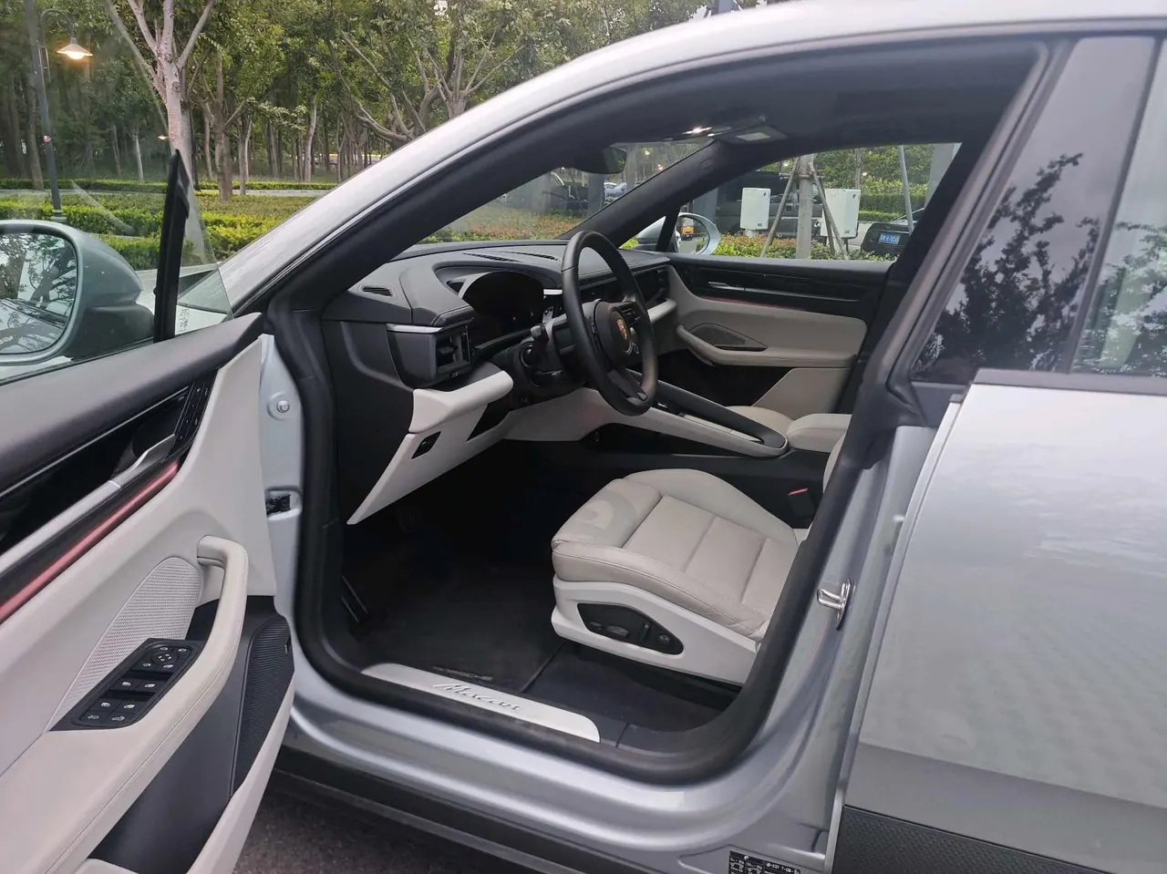 Porsche Macan (Imported) 2026 Macan Macan Long Endurance Edition Automatic Gear 4