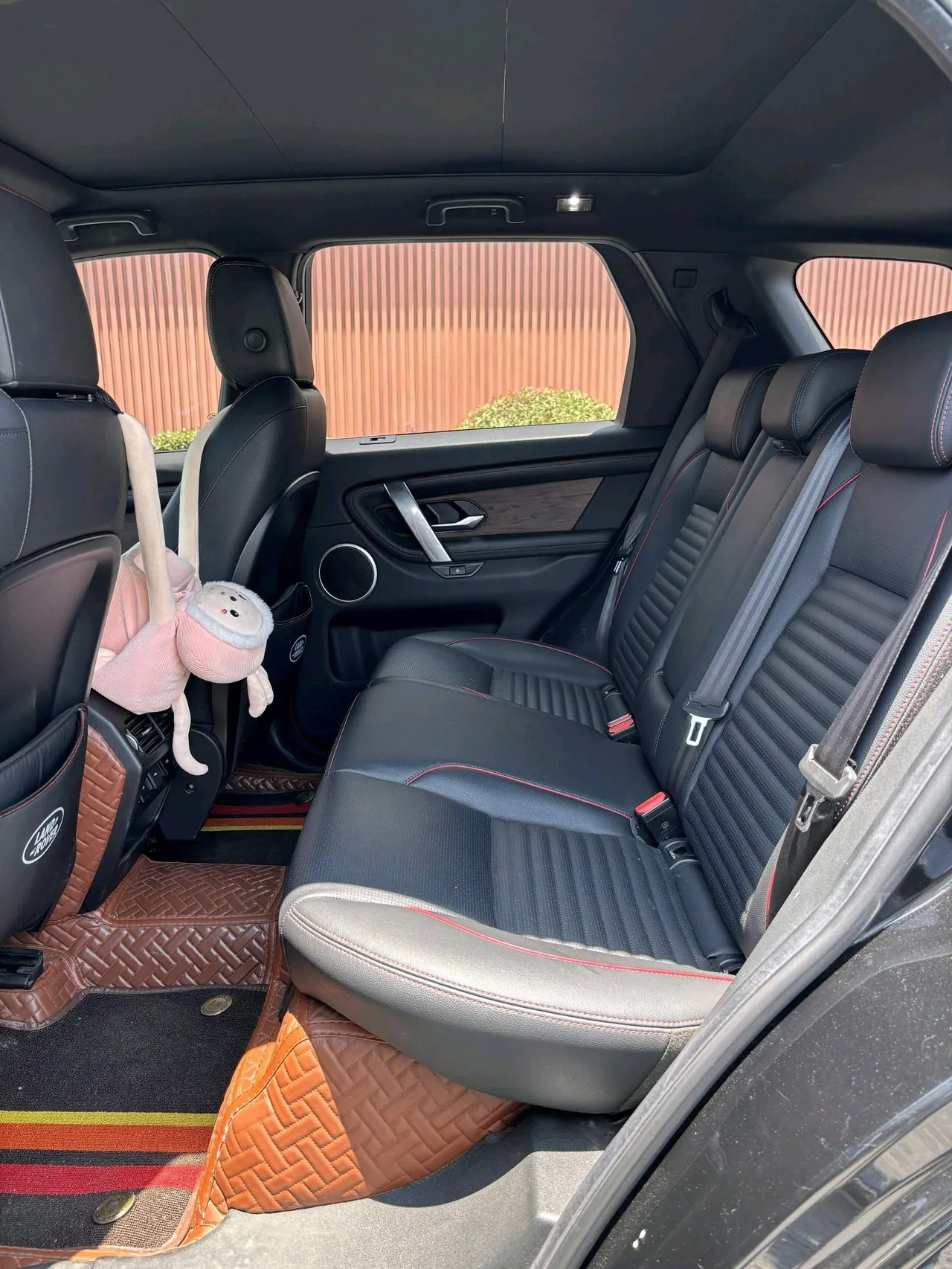 Land Rover 2020 Discovery Sports Edition 48V 2.0T 249PS R-Dynamic SE Performance Technology Edition 5-seat Automatic Gear 6