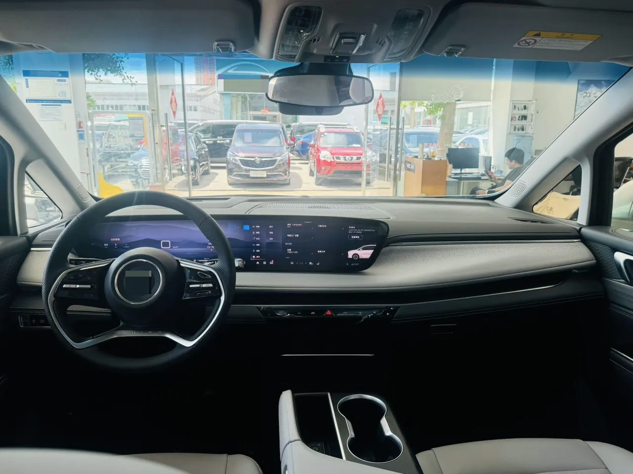 Buick 2025 GL8 ES Lu Zun 48V 2.0T Smart Edition Automatic Gear 7