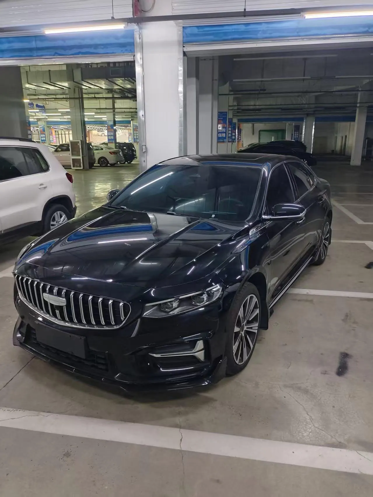 Geely 2026 Xingrui 1.5TD Dongfang Yao Jinghong Edition Automatic Gear - View 1