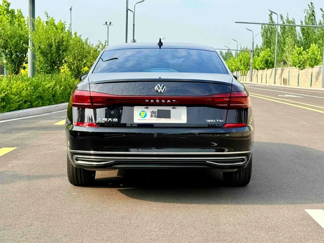 Volkswagen 2025 Passat 2.0TSI 380TSI Subut Long Yao Edition Automatic Gear 6