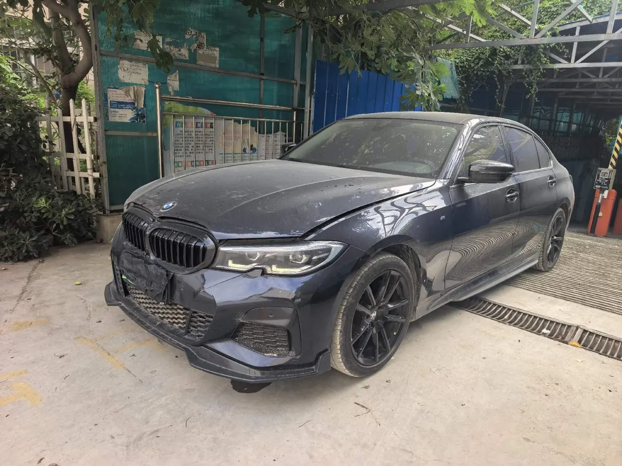 BMW 3 Series 2020 325Li 2.0T M Sports Suit Automatic Gear - View 1
