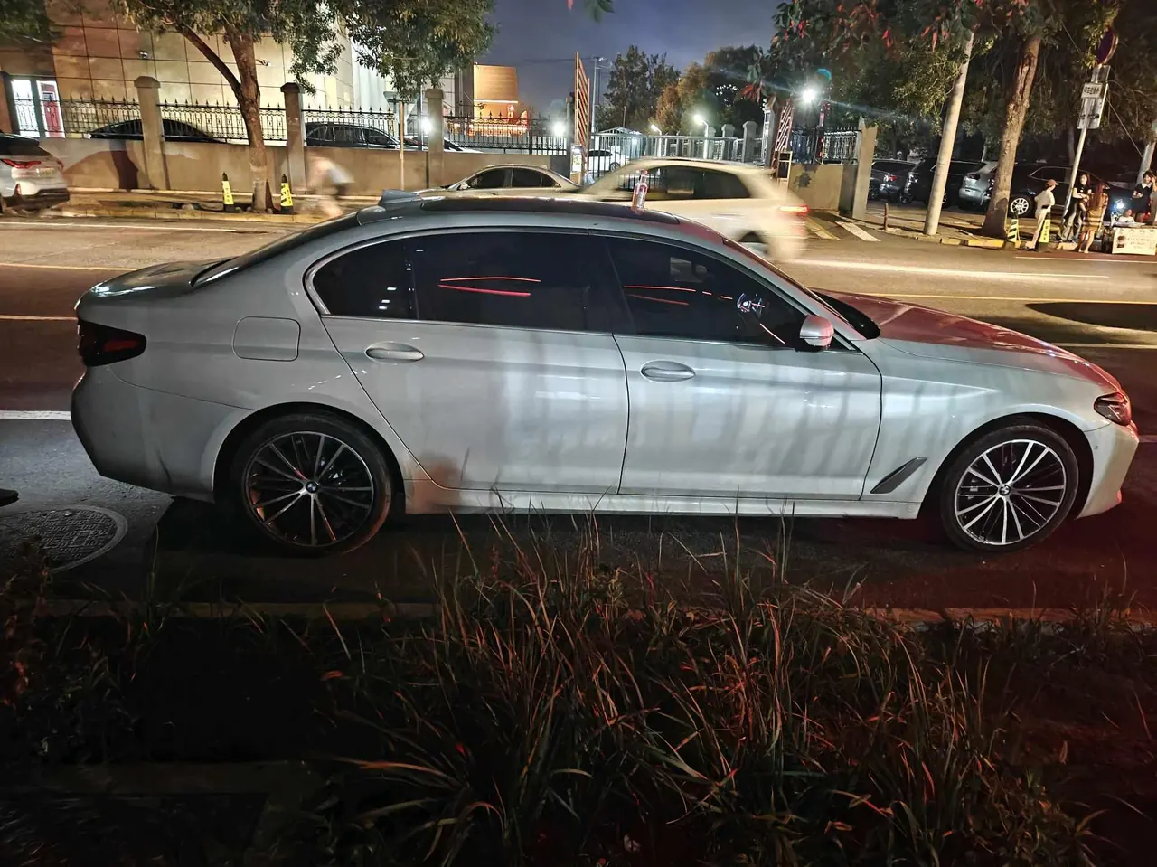 BMW 5 Series 2022 530Li 2.0T Leading M Sports Suit (Modified) Automatic Gear 2