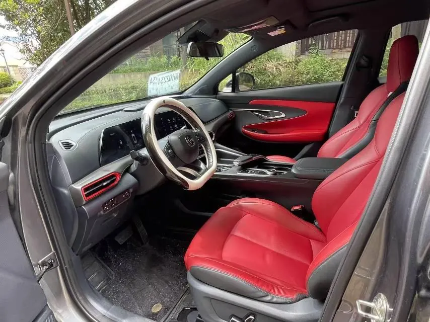 ChangAn 2020 UNI-T 1.5T honorable automatic gear 4