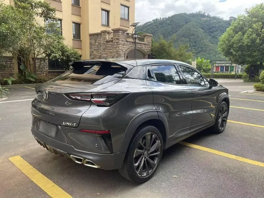 ChangAn 2020 UNI-T 1.5T honorable automatic gear 7