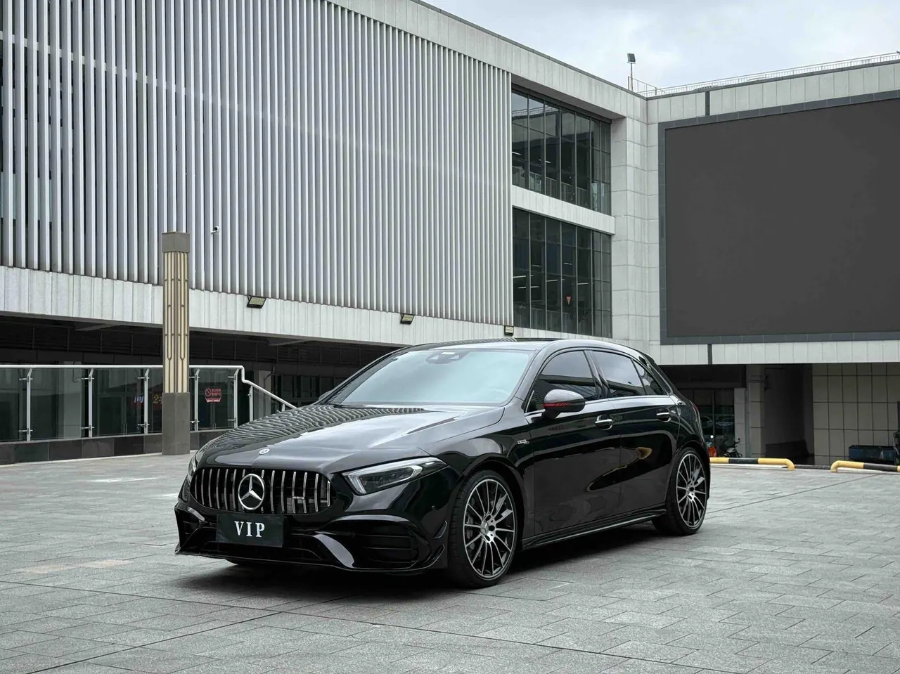Open image lightbox: Mercedes Benz Class A AMG (Imported) 2022 A 35 AMG 4MATIC 2.0T (Modified) Automatic Gear