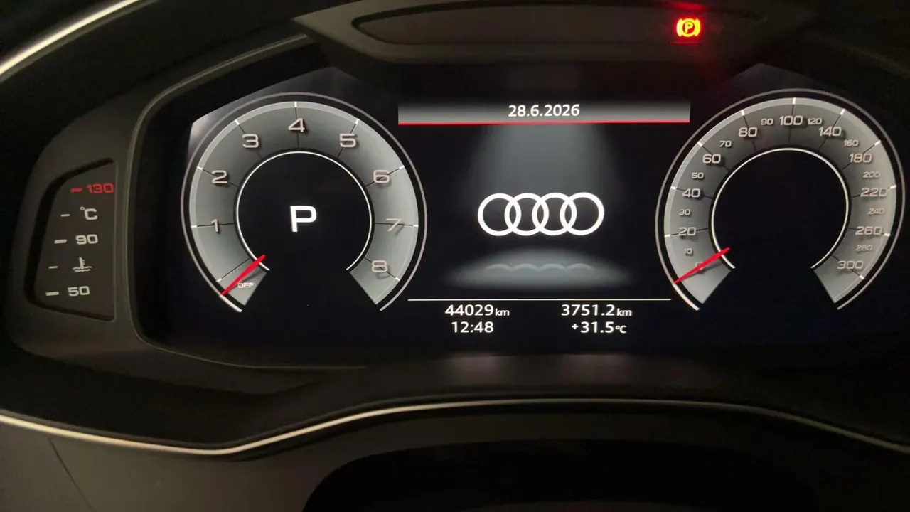 Audi 2022 A6L 2.0TFSI 45TFSI Selected Dynamic Automatic 5