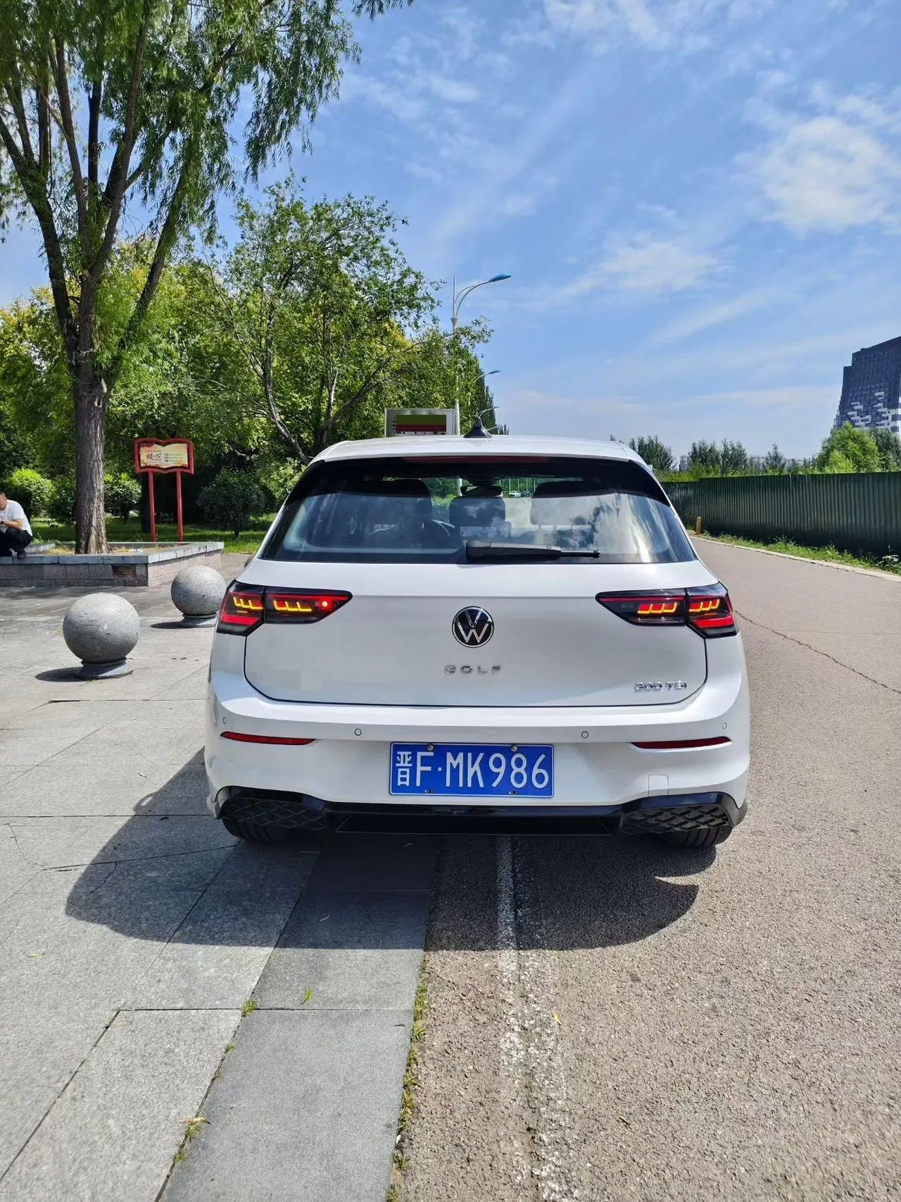 Volkswagen 2025 Golf 8 R-Line 1.5TSI 300TSI (Modified) Automatic Gear 2