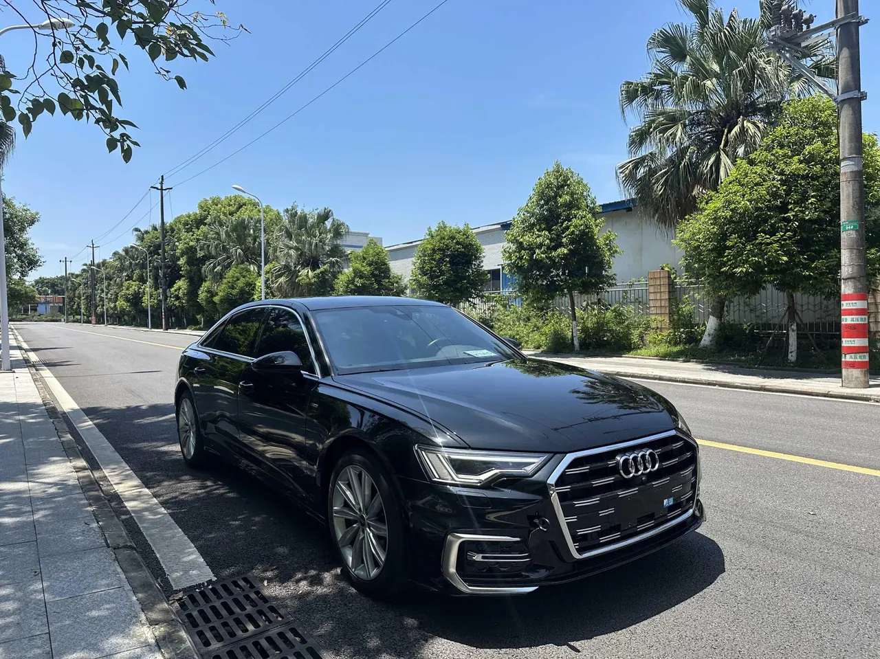 Audi 2024 A6L 2.0TFSI 45TFSI Zhenzhiya Automatic Gear 4