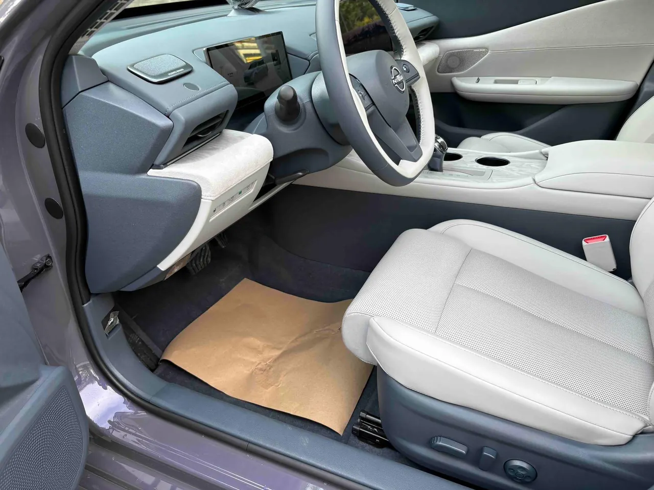 Nissan 2026 Teana 2.0T Stepless Hongmeng Cockpit Flagship Automatic Gear 4