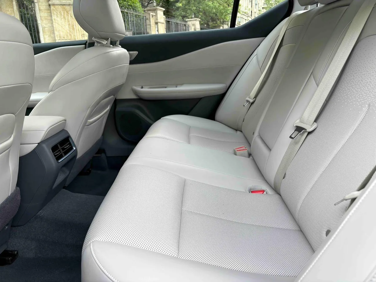 Nissan 2026 Teana 2.0T Stepless Hongmeng Cockpit Flagship Automatic Gear 5