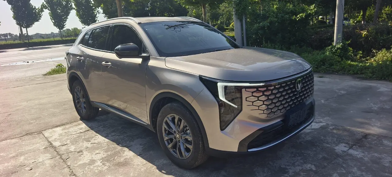 ChangAn 2026 CS55 PLUS 1.5T New Blue Whale Tianzhu Prestige Automatic 2