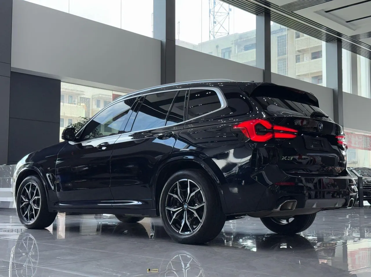BMW 2023 X3 xDrive25i 2.0T M sports suit automatic gear 3
