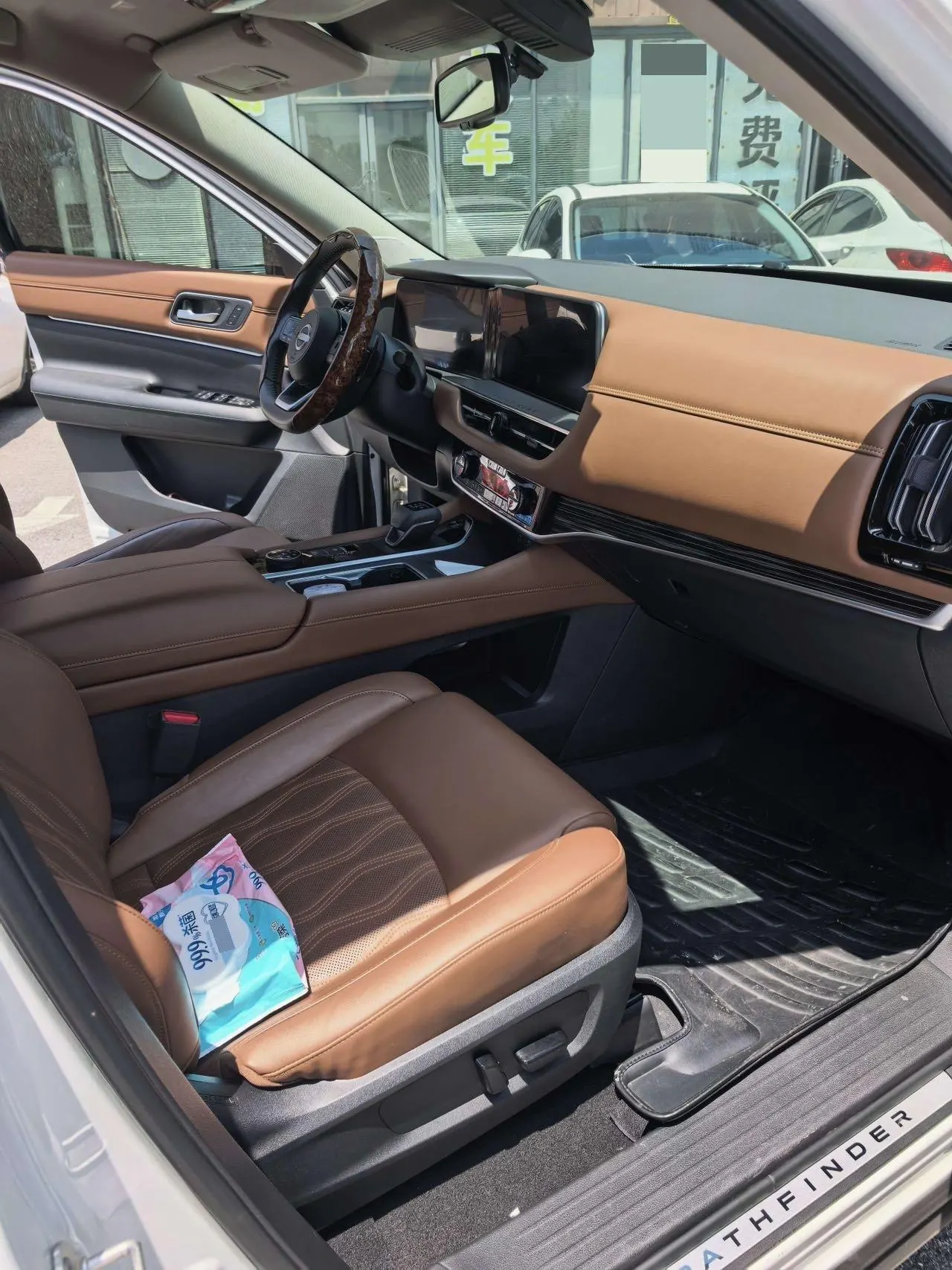 Nissan 2024 Tanlu 2.0T 380VC-TURBO 4-wheel drive Zhizun Edition 6-seat automatic gear 2