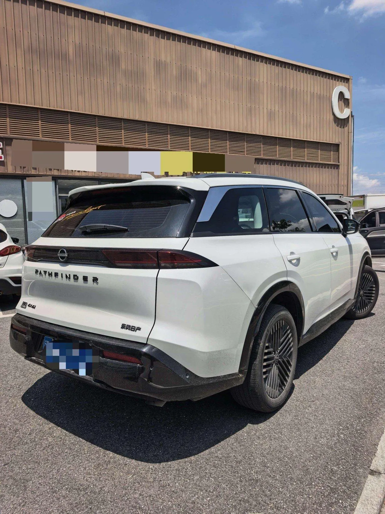 Nissan 2024 Tanlu 2.0T 380VC-TURBO 4-wheel drive Zhizun Edition 6-seat automatic gear 7