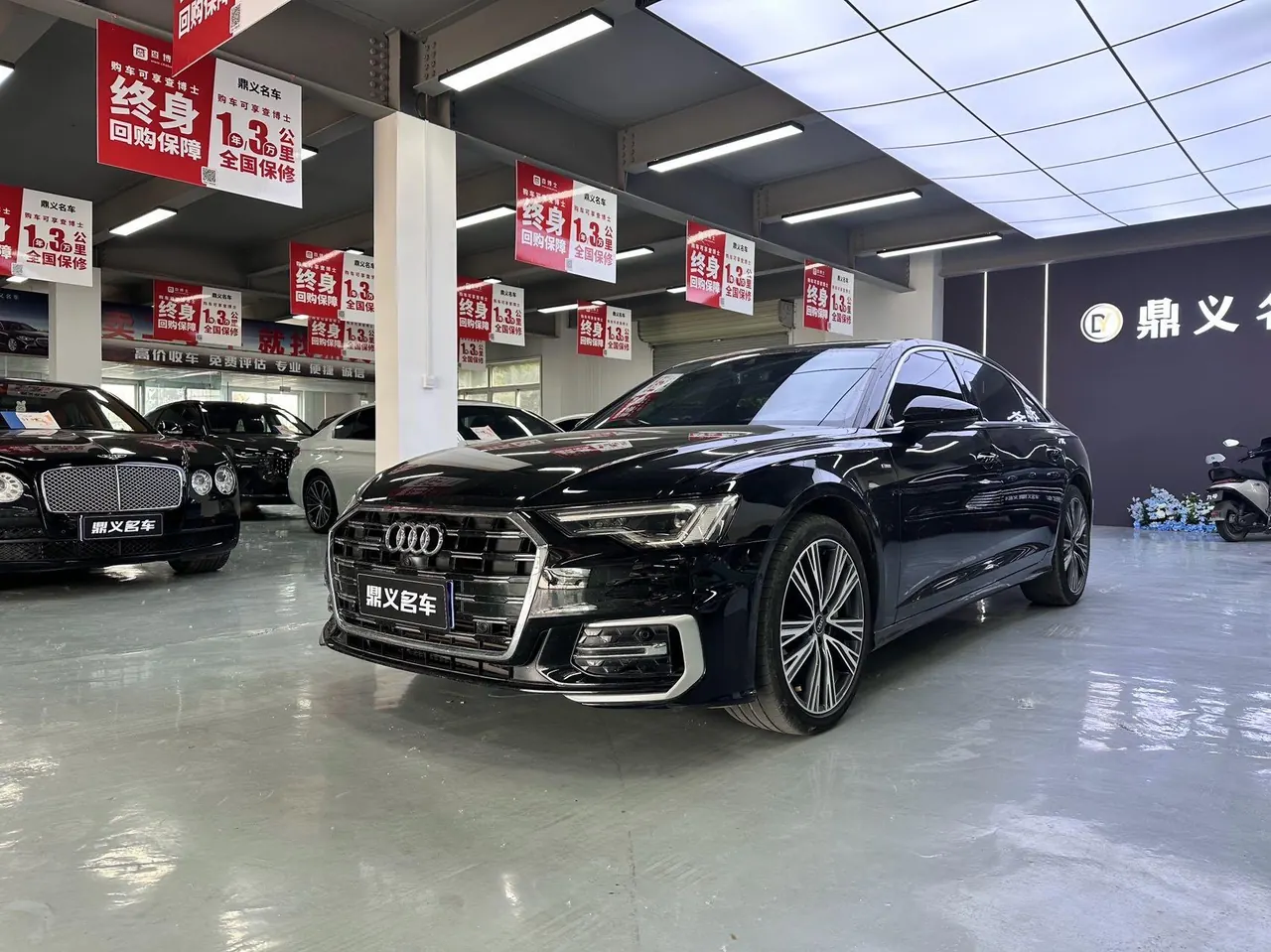 Audi 2024 A6L 2.0TFSI 45TFSI Quattro Selected Dynamic Automatic - View 1